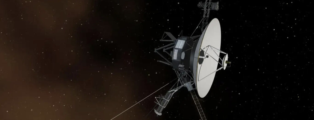 Por qué las Voyager reciben más luz que una noche de luna llena si están a 20.000 millones de kilómetros del Sol