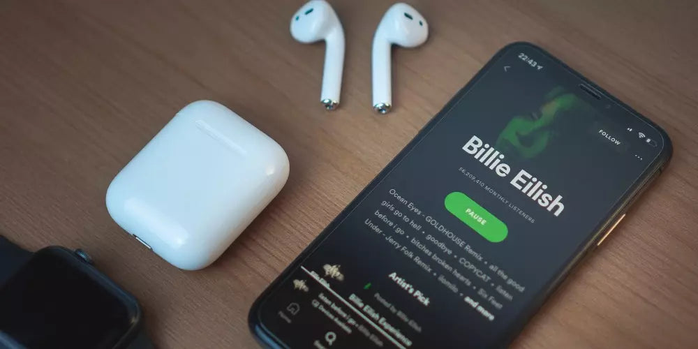 Spotify está en la cuerda floja y Apple le quiere hacer la vida imposible