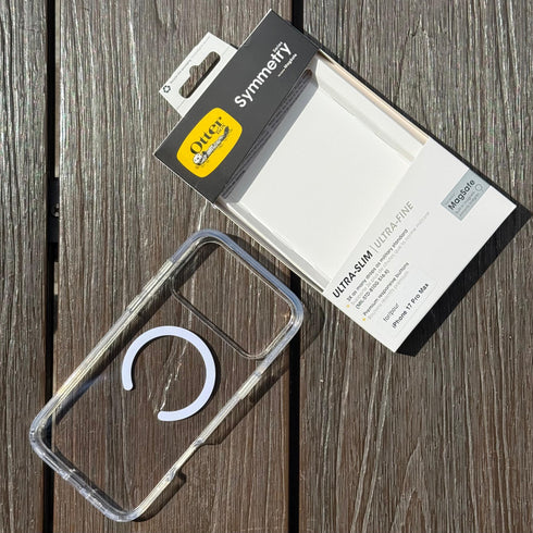 OTTERBOX CLEAR SYMMETRY MAGSAFE MAGNETICO (VARIEDAD DE MODELOS)