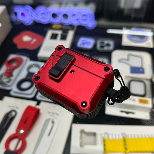 COVER PREMIUM HARD CASE ROJO CON BROCHE AIRPODS 4ta GEN / AIRPODS PRO 3