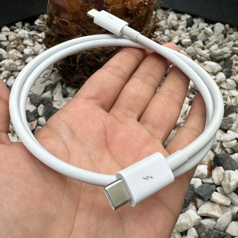 APPLE - CABLE THUNDERBOLT 3 DE USB-C A USB-C 0.8M MACBOOK IPAD IPHONE